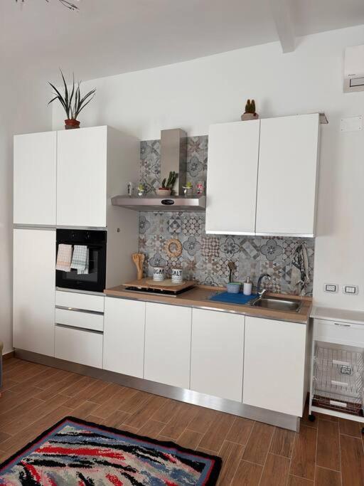Casa Virginia Apartment Ливорно Екстериор снимка