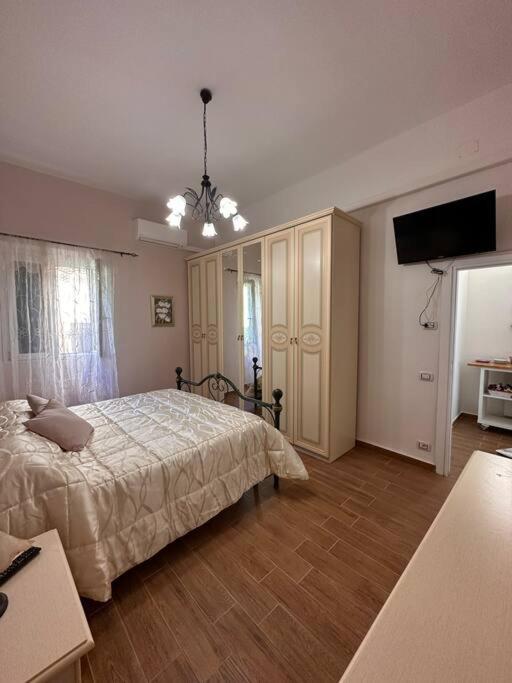 Casa Virginia Apartment Ливорно Екстериор снимка