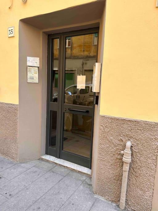 Casa Virginia Apartment Ливорно Екстериор снимка